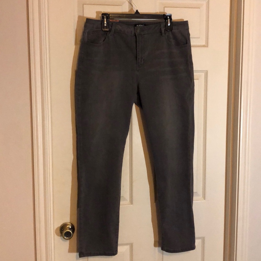 Buffalo Skinny Jeans NWT